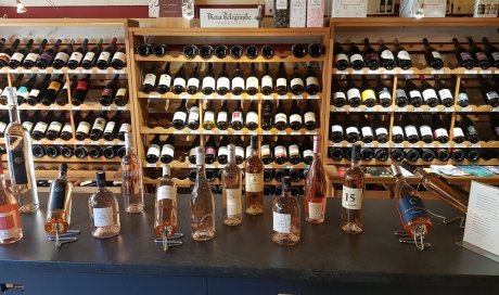 Vente de vins rosés à Ambert